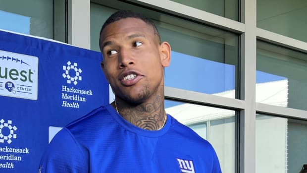 New York Giants tight end Darren Waller.